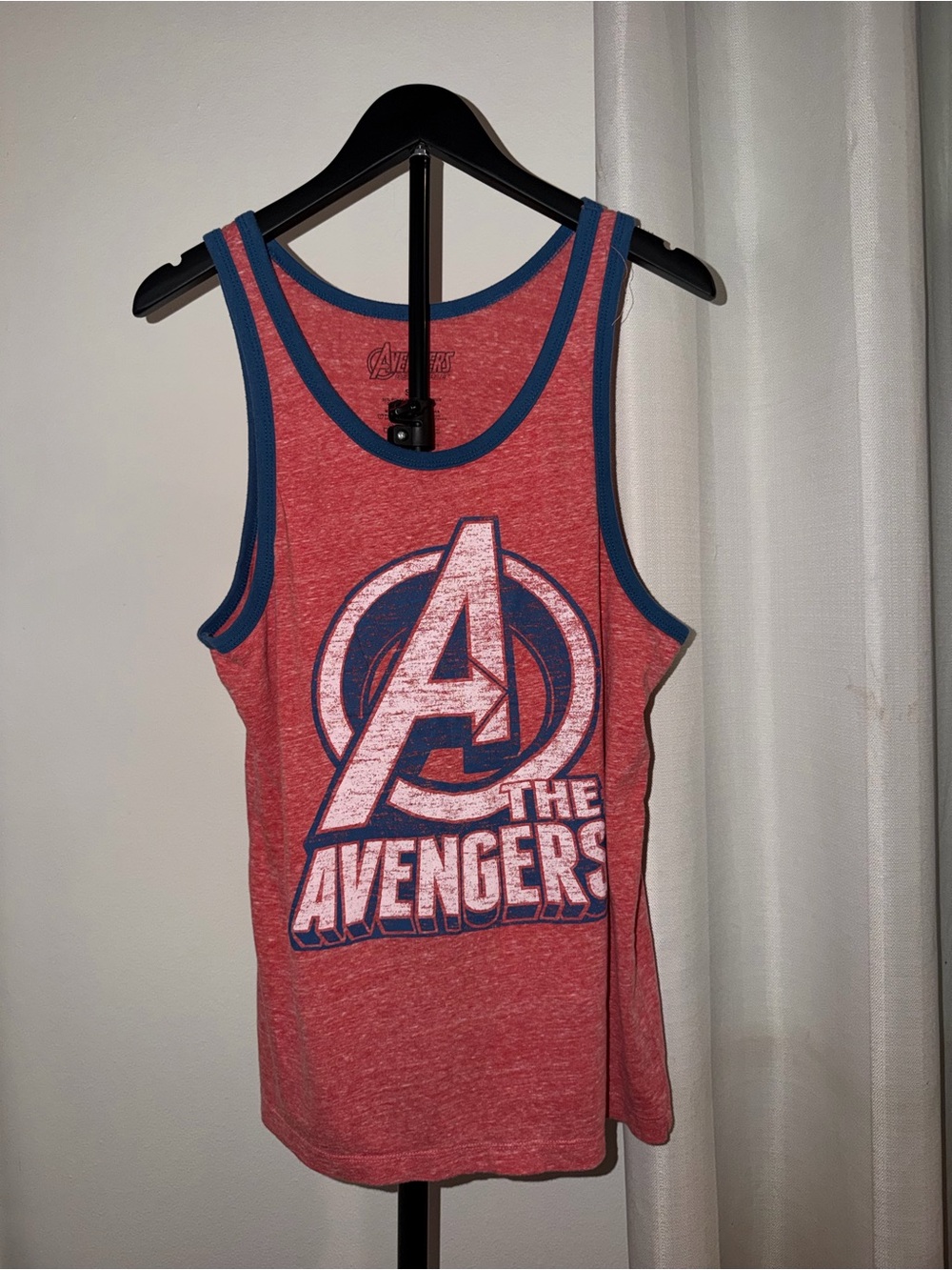 Marvel Avengers Tank Top SM Small Red Blue Heather Ringer Distressed Logo